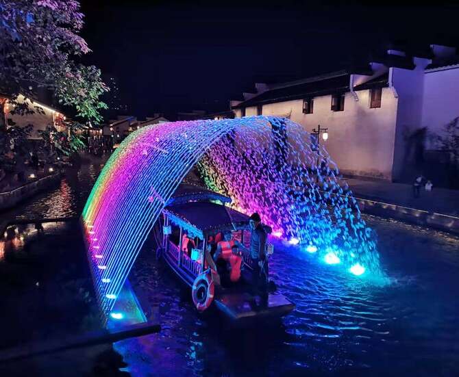 Laminar jet fountain installation in Pakistan – smooth water stream effects by Irrigoz